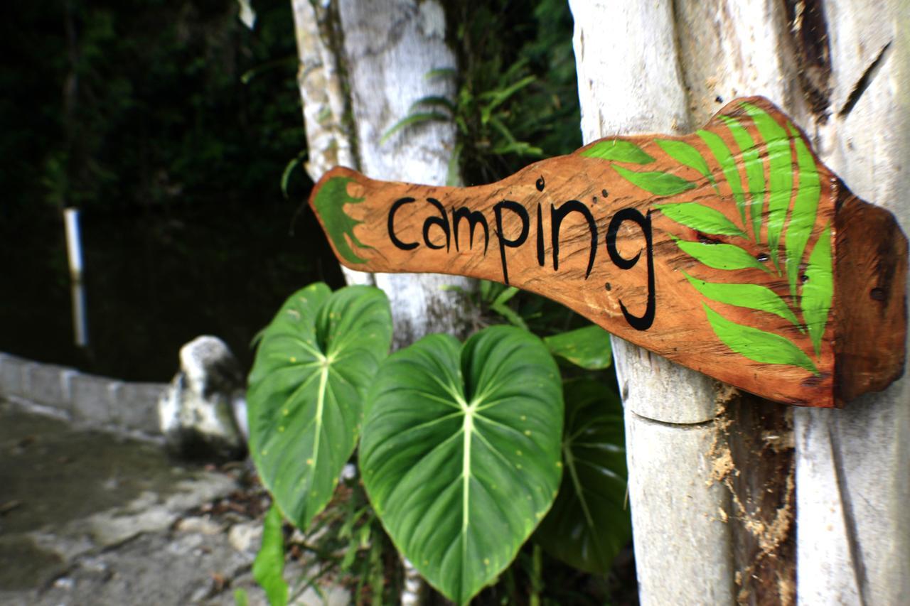 Hotel Jungle Roots Glamping Tena Exterior foto